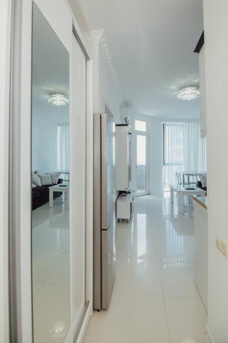 Beachfronts Cando With Balcony & Sunset Location * Батуми